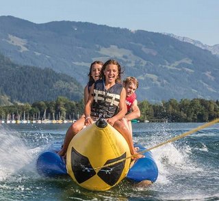 Water fun in Lake Zell © SLTG/Pürcher